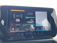 Suzuki Swift 1.2 Comfort Smart Hybrid Fabrieksgarantie tot 2035 | Navigatie | Cruise Control | 16′ LMV