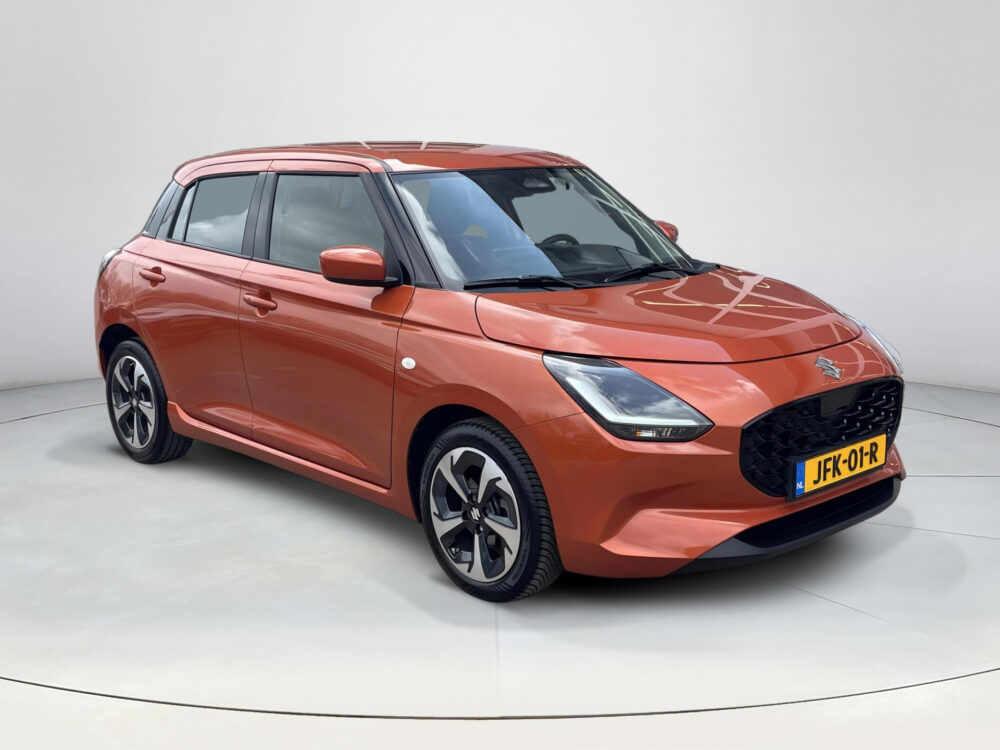 Suzuki Swift 1.2 Comfort Smart Hybrid Fabrieksgarantie tot 2035 | Navigatie | Cruise Control | 16′ LMV