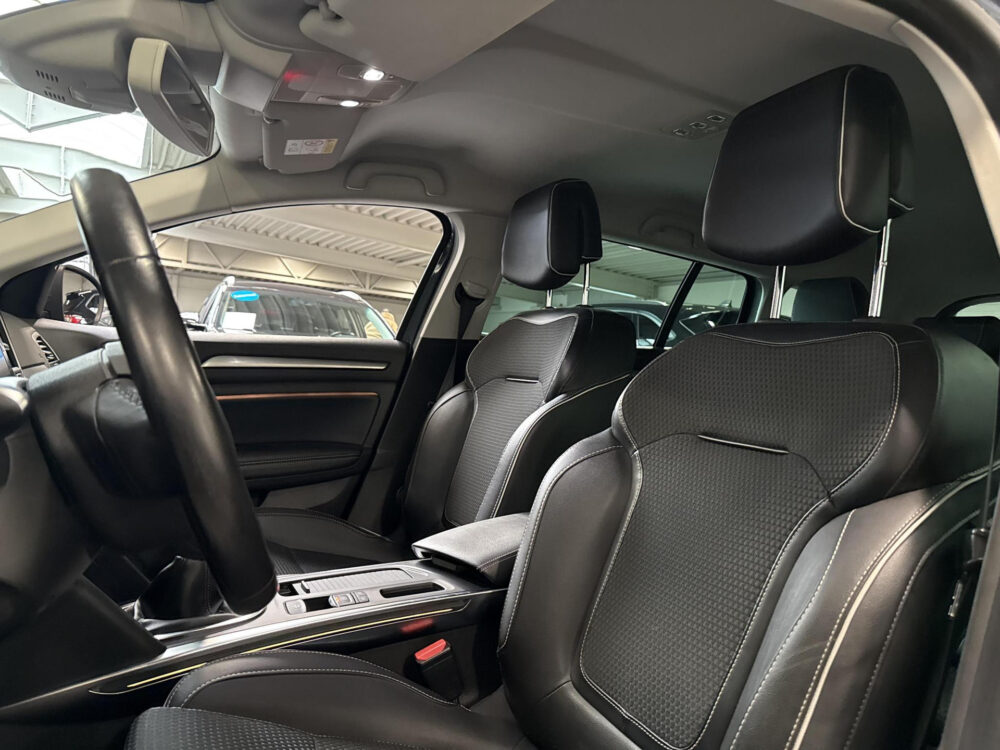 Renault Mégane Estate 1.2 TCe Bose | CarPlay | Cruise | KeyLess