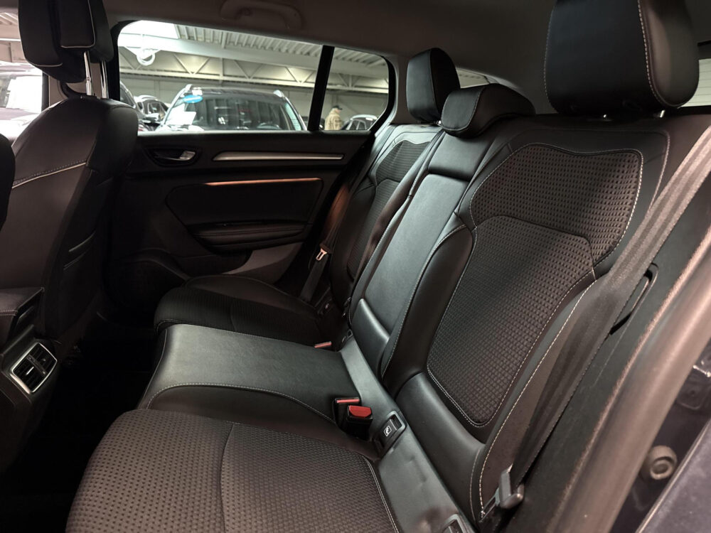 Renault Mégane Estate 1.2 TCe Bose | CarPlay | Cruise | KeyLess