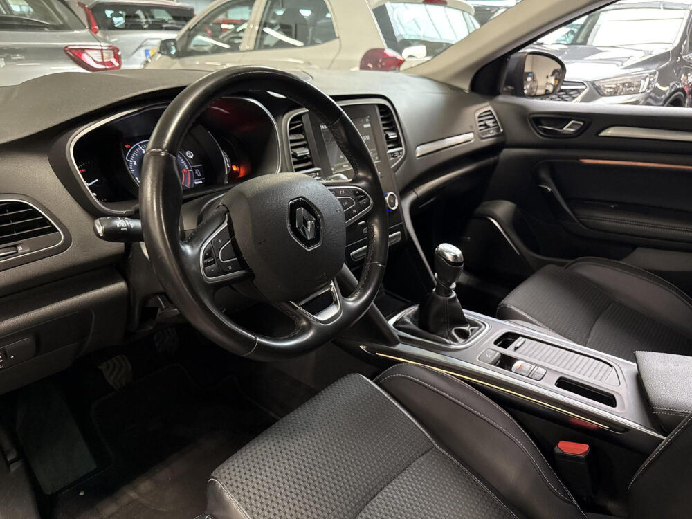 Renault Mégane Estate 1.2 TCe Bose | CarPlay | Cruise | KeyLess