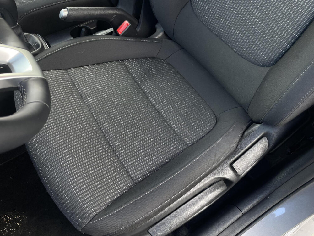 Kia Stonic 1.0 T-GDi MHEV DynamicLine | Climatronic | 15 inch | Navi+ Camera