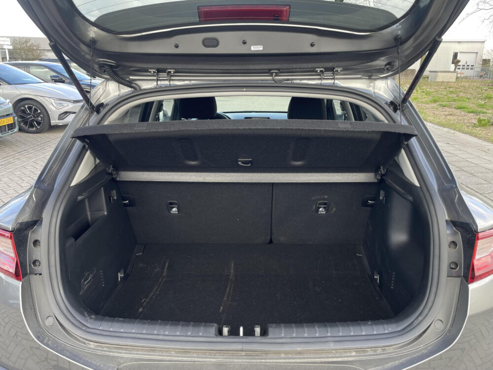 Kia Stonic 1.0 T-GDi MHEV DynamicLine | Climatronic | 15 inch | Navi+ Camera