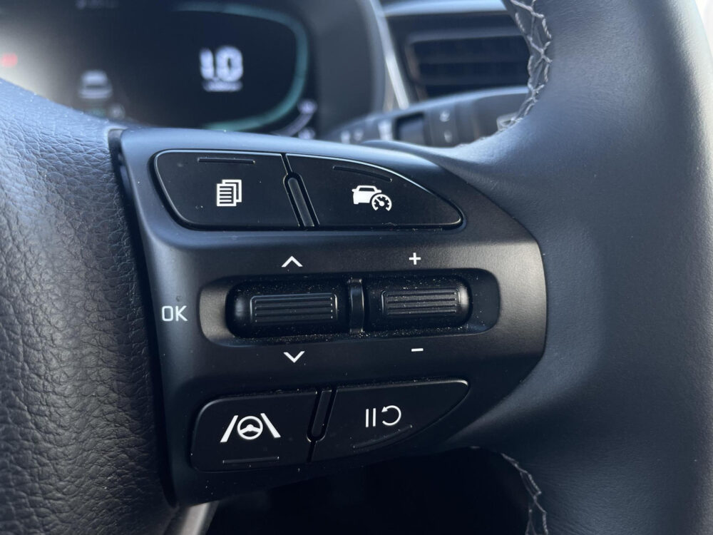 Kia Stonic 1.0 T-GDi MHEV DynamicLine | Climatronic | 15 inch | Navi+ Camera