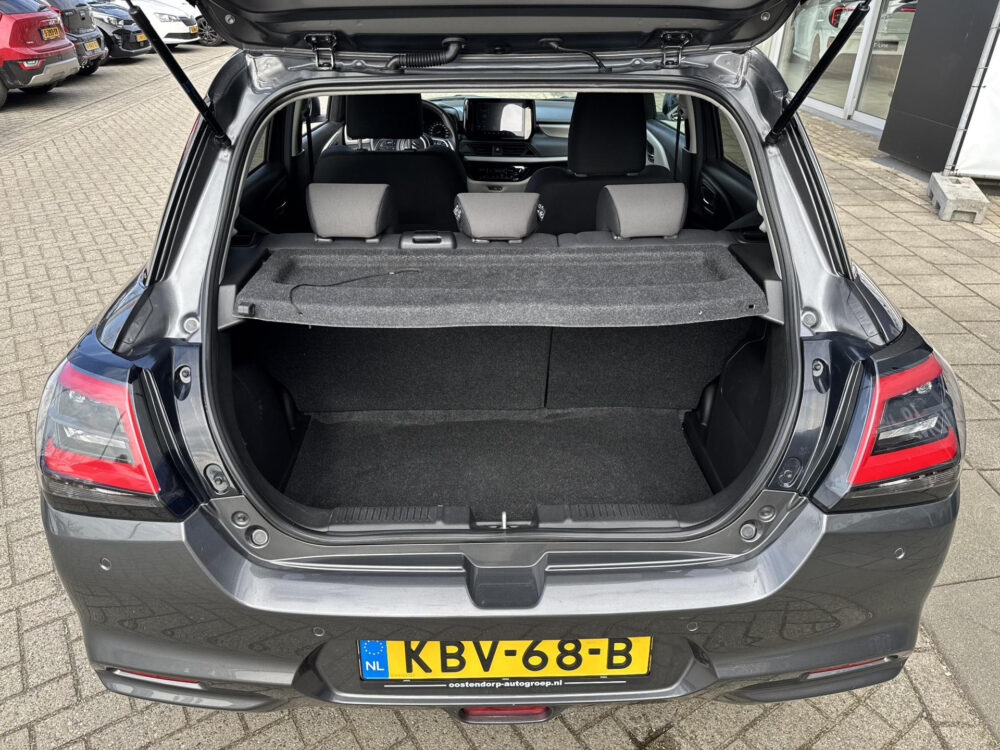 Suzuki Swift 1.2 Select Smart Hybrid Tot 10 jaar Garantie | CVT Automaat | Navigatie | Achteruitrijcamera