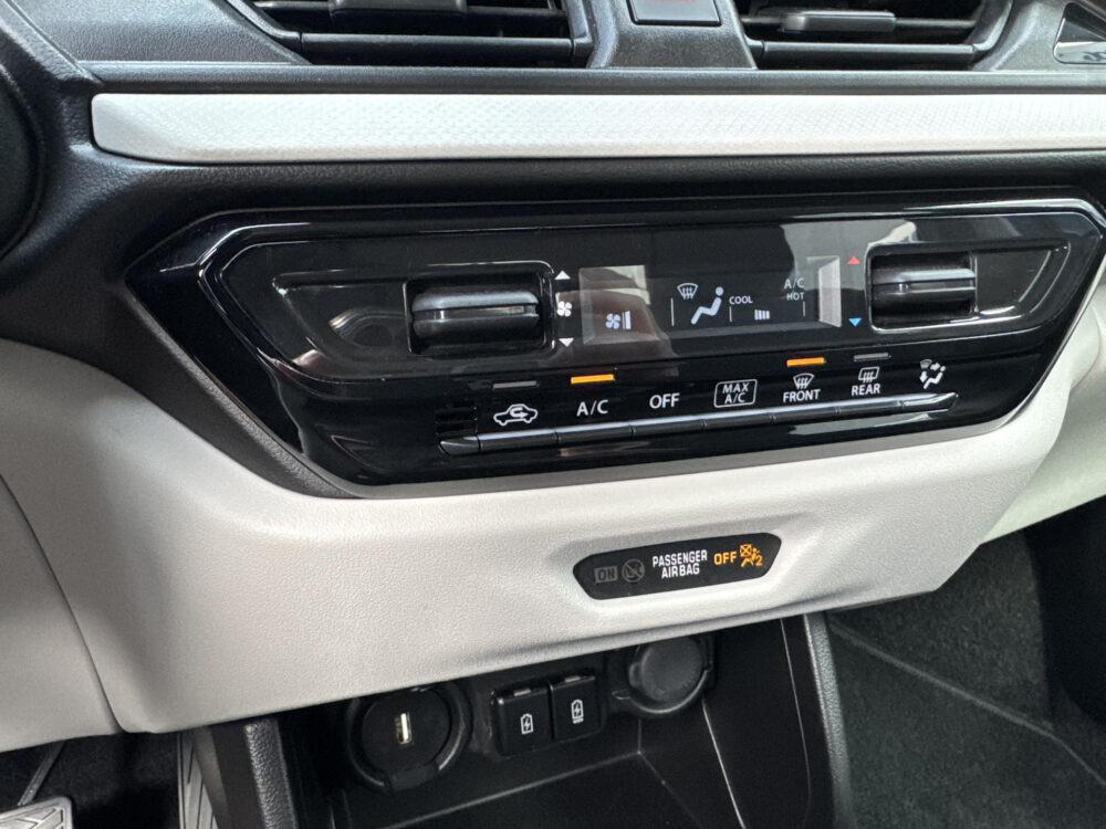 Suzuki Swift 1.2 Select Smart Hybrid Tot 10 jaar Garantie | CVT Automaat | Navigatie | Achteruitrijcamera