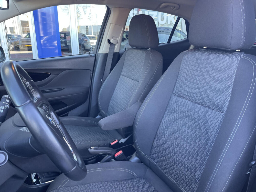 Opel Mokka X 1.4 Turbo 120 Jaar Edition | Trekhaak | Navigatie |