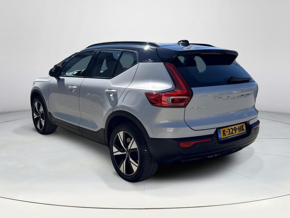 Volvo XC40 Recharge P8 AWD R-Design | Leder en Alcantara | Elektrische klep |