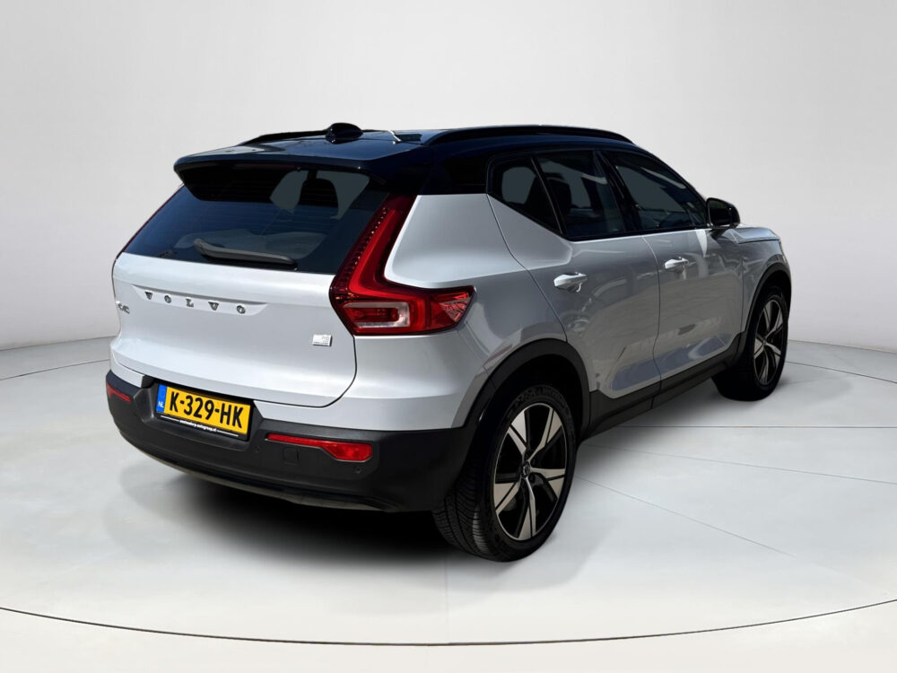 Volvo XC40 Recharge P8 AWD R-Design | Leder en Alcantara | Elektrische klep |