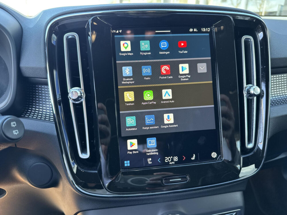 Volvo XC40 Recharge P8 AWD R-Design | Leder en Alcantara | Elektrische klep |