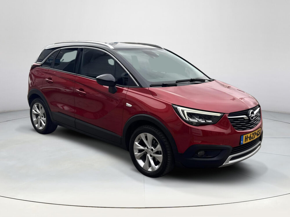 Opel Crossland X 1.2 Turbo Ultimate Automaat | Navigatie | Camera | Stoel + Stuurverwarming | Trekhaak | Parkeersensoren | Panoramadak