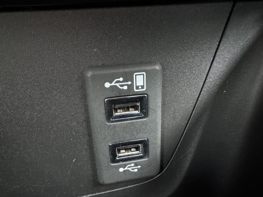 Opel Crossland X 1.2 Turbo Ultimate Automaat | Navigatie | Camera | Stoel + Stuurverwarming | Trekhaak | Parkeersensoren | Panoramadak