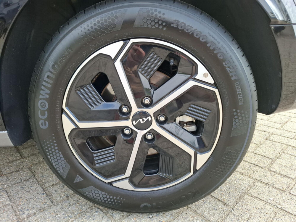 Kia Niro 1.6 GDi Hybrid DynamicLine | CarPlay | Half leder | Adpt. Cruise