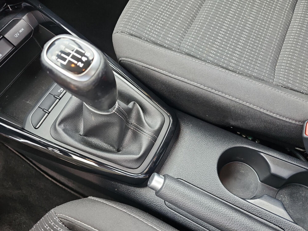 Kia Stonic 1.0 T-GDi MHEV DynamicLine Navigatie | Camera