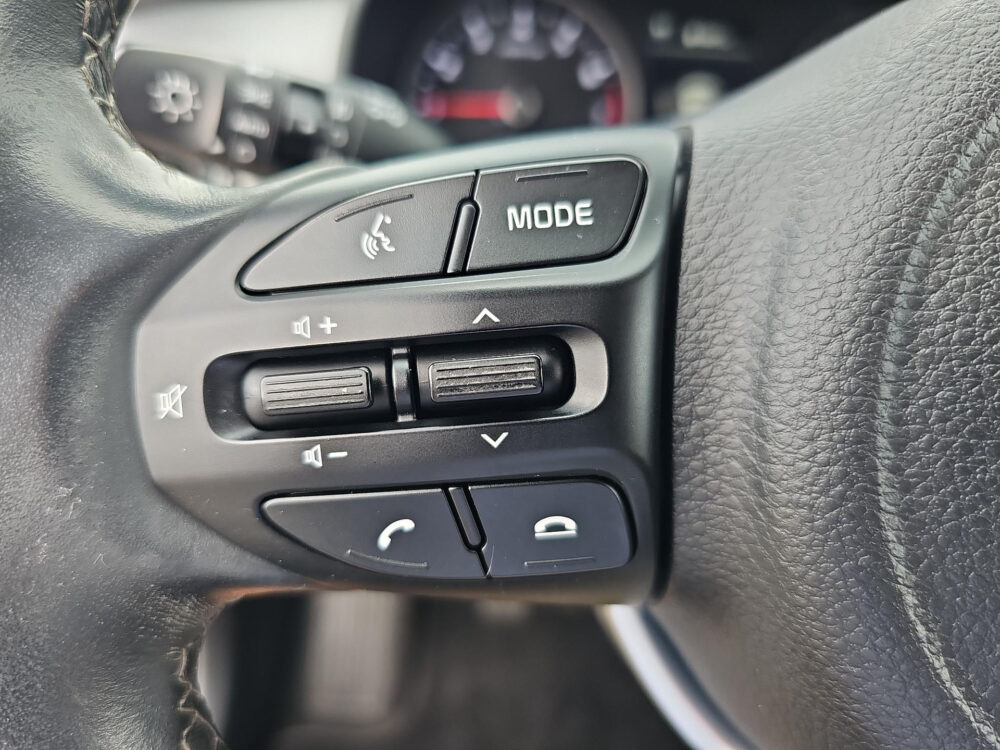 Kia Stonic 1.0 T-GDi MHEV DynamicLine Navigatie | Camera