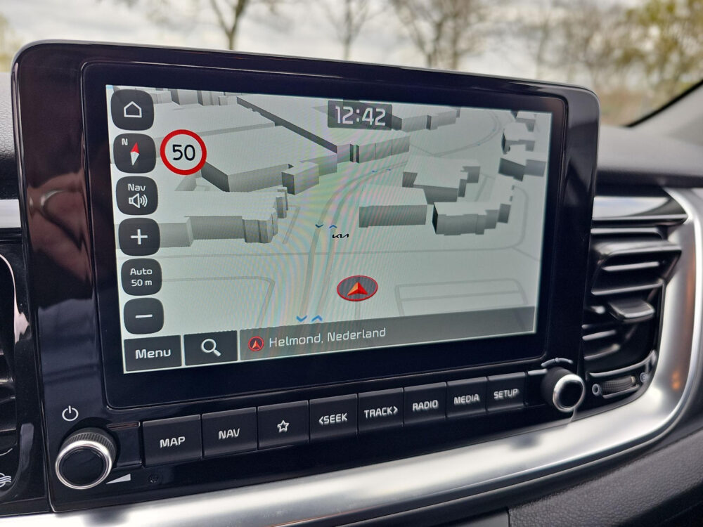 Kia Stonic 1.0 T-GDi MHEV DynamicLine Navigatie | Camera