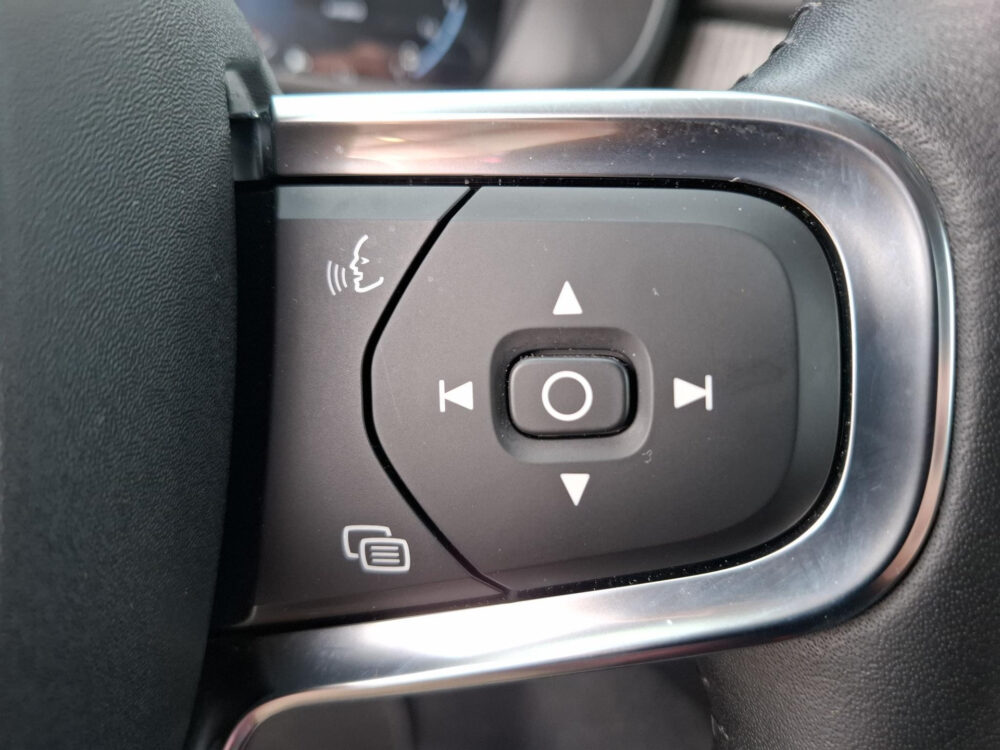 Volvo XC40 1.5 T5 Recharge Inscription | 360* Camera | Leder | Memory stoelen |