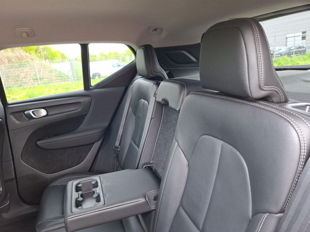 Volvo XC40 1.5 T5 Recharge Inscription | 360* Camera | Leder | Memory stoelen | | BTW ! !