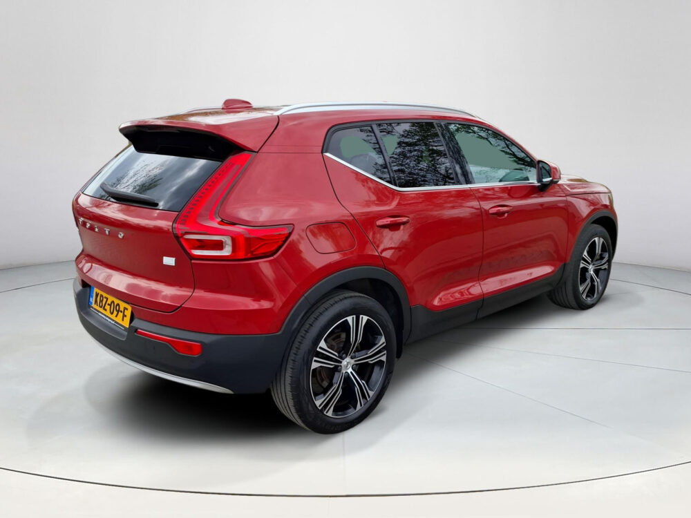 Volvo XC40 1.5 T5 Recharge Inscription | 360* Camera | Leder | Memory stoelen | | BTW ! !