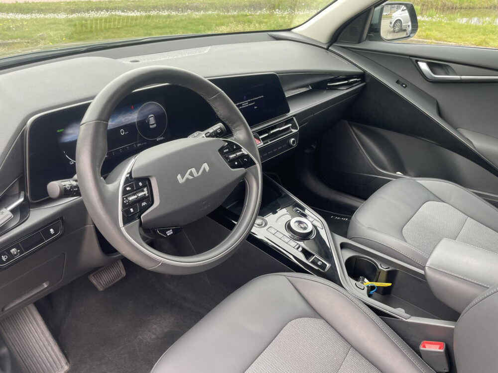 Kia Niro EV DynamicLine 64.8 kWh | Stoel stuur verwarming | Keyless |