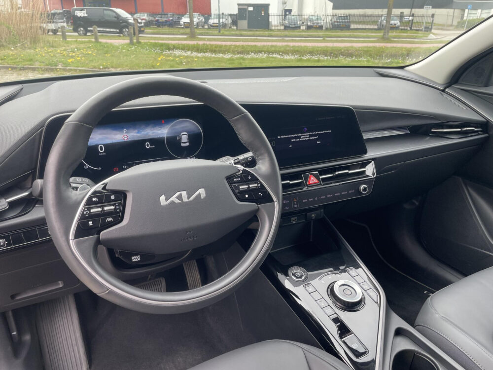 Kia Niro EV DynamicLine 64.8 kWh | Stoel stuur verwarming | Keyless |