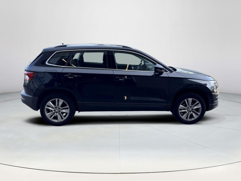 Skoda Karoq 1.5 TSI ACT Business Edition Plus Trekhaak | Dealeronderhouden | TopStaat