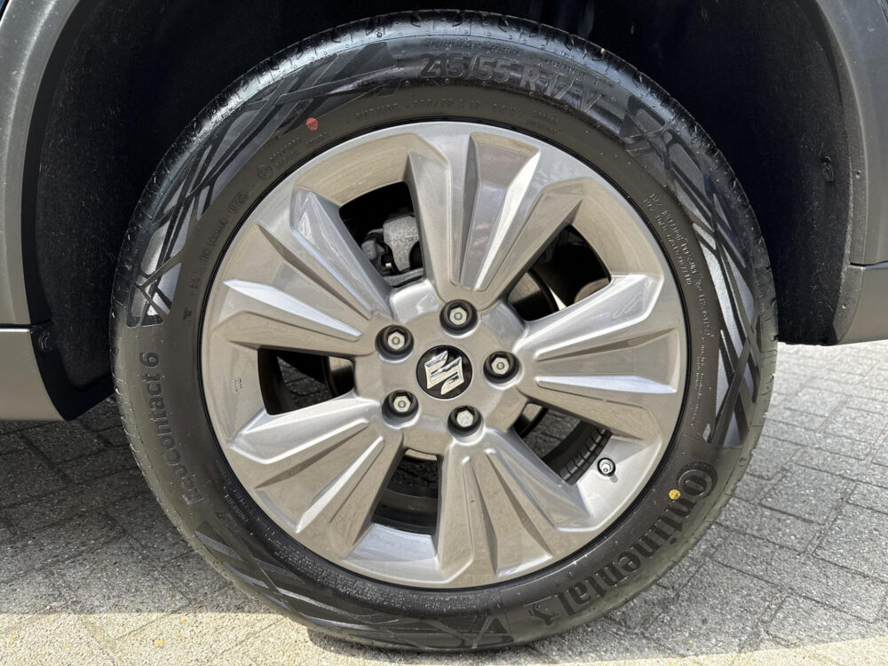 Suzuki Vitara 1.5 Hybrid Select tot 10jaar of 200.000 km Fabrieksgarantie