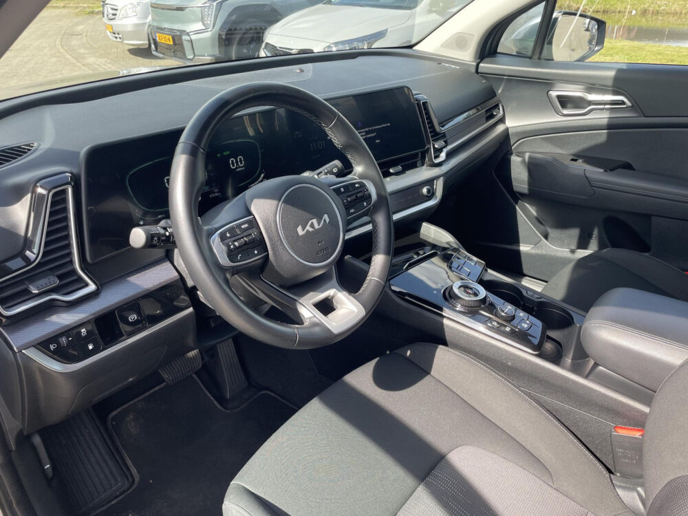 Kia Sportage 1.6 T-GDi Plug-in Hybrid AWD DynamicLine | Achteruitrijcamera | Apple carplay |
