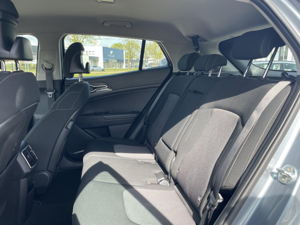 Kia Sportage 1.6 T-GDi Plug-in Hybrid AWD DynamicLine | Achteruitrijcamera | Apple carplay |