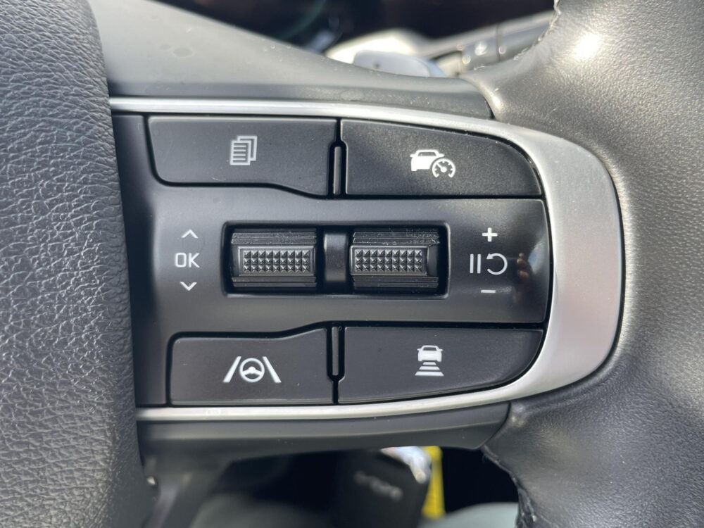 Kia Sportage 1.6 T-GDi Plug-in Hybrid AWD DynamicLine | Achteruitrijcamera | Apple carplay |