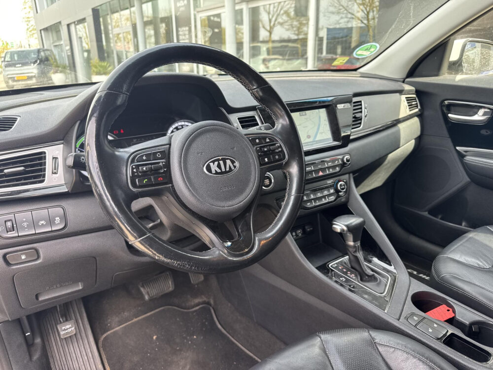 Kia Niro 1.6 GDi Hybrid BusinessLine Navigatie | Camera | Trekhaak |
