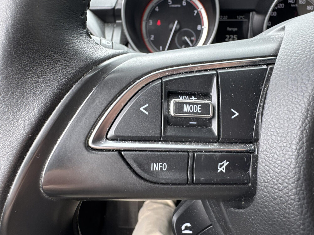 Suzuki Swift 1.2 Select Smart Hybrid |