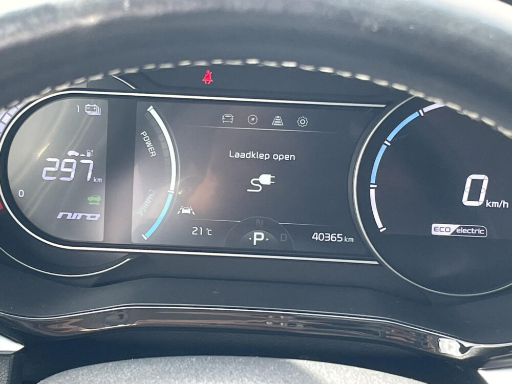 Kia e-Niro DynamicPlusLine 64 kWh | Stoelverwarming | Schuifdak |