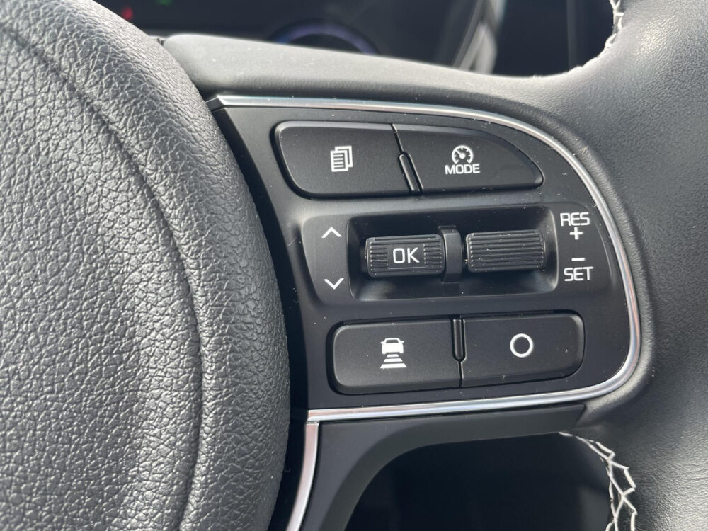 Kia e-Niro DynamicPlusLine 64 kWh | Stoelverwarming | Schuifdak |