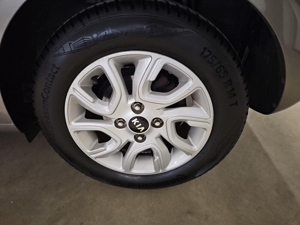 Kia Picanto 1.0 CVVT ComfortPlusLine Navigator Navigatie | Camera