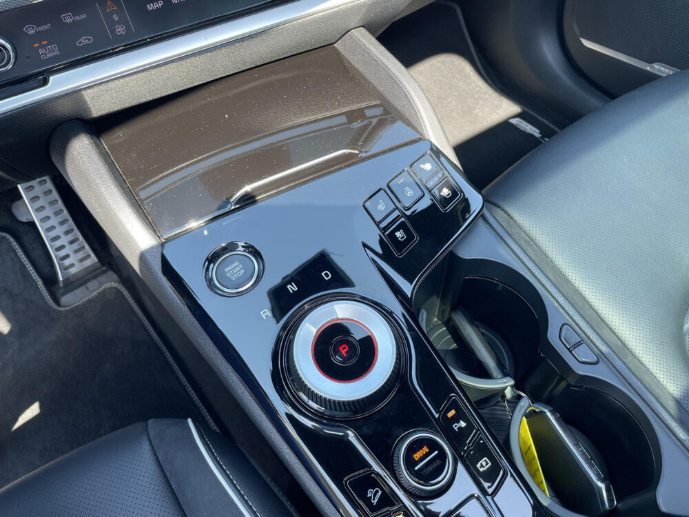 Kia Sportage 1.6 T-GDi Plug-in Hybrid AWD GT-PlusLine | Panoramadak | Stoel verwarming en ventilatie |