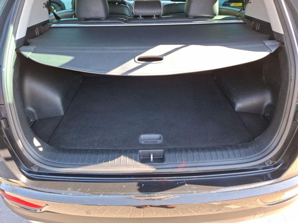 Kia Sportage 1.6 GDI ExecutiveLine | verwarmde stoelen voor/achter | airco | navigatie | cruise control | dode hoekdetectie