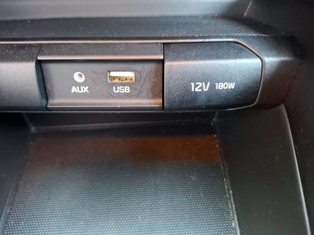 Kia Rio 1.0 TGDI ComfortPlusLine Navigator | navigatie | DAB-radio | cruise control | airco | achteruitrijcamera