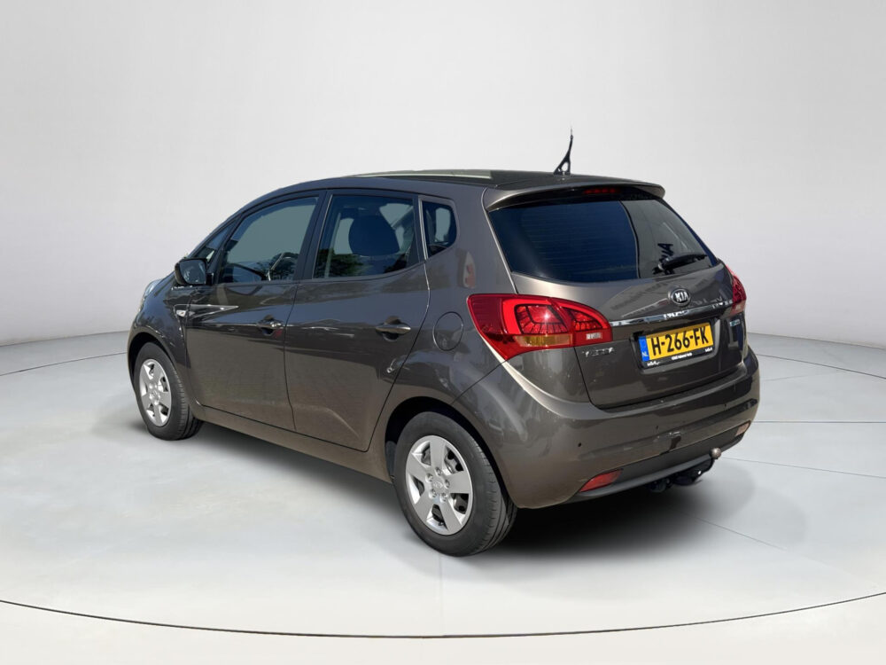 Kia Venga 1.4 CVVT DynamicPLusLine Navigatie | Trekhaak | Camera | Cruise Control | Parkeersensoren | BlueTooth