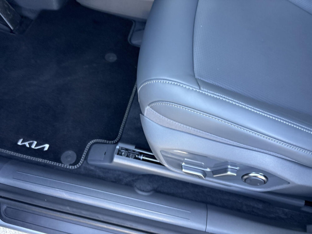 Kia EV9 First Edition 76.1 kWh |