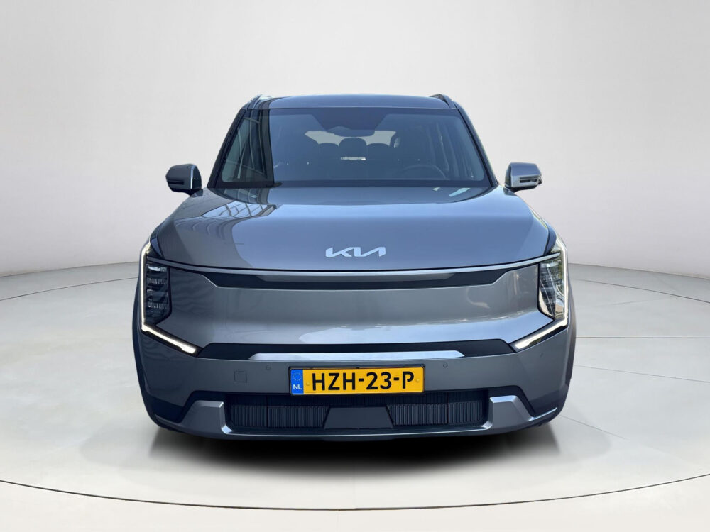 Kia EV9 First Edition 76.1 kWh |