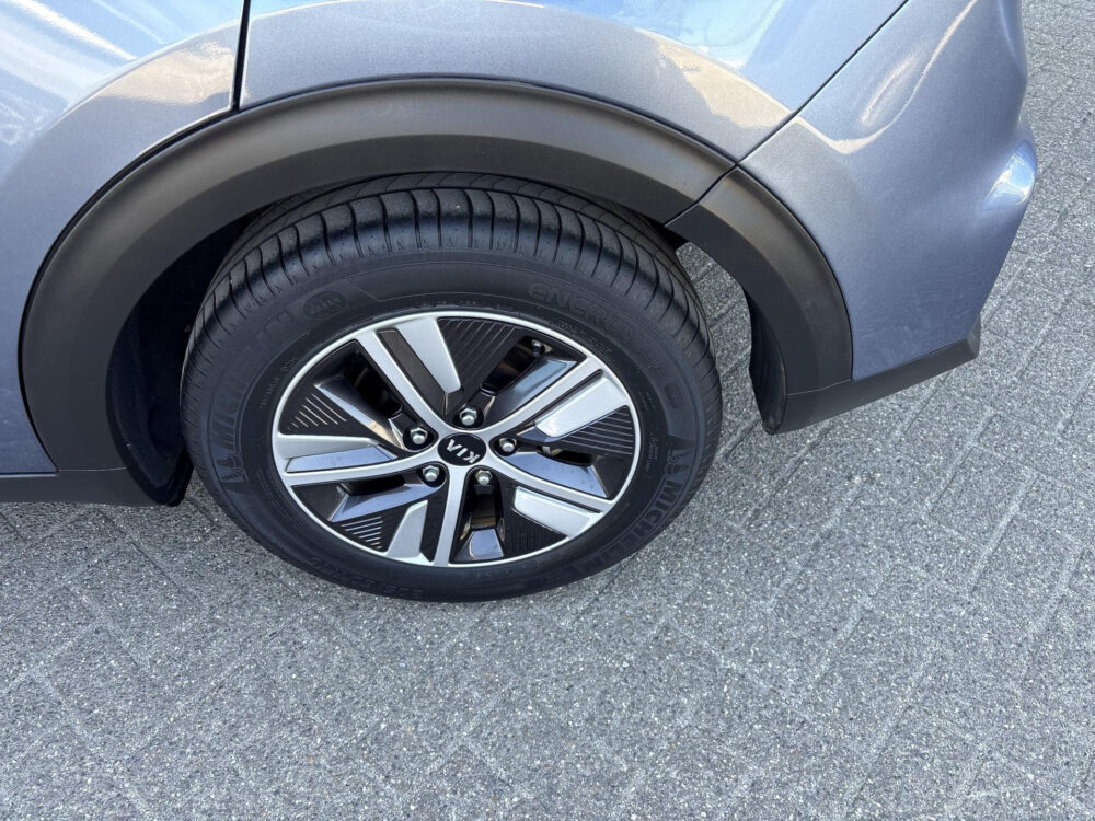 Kia Niro 1.6 GDi Hybrid DynamicLine | 1e eigenaar | dealeronderhouden |  Trekhaak | 65.000Km | 0492-588951