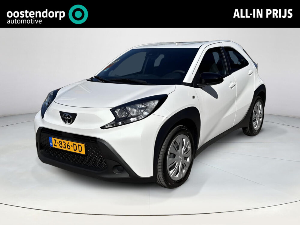 Toyota Aygo X 1.0 VVT-i MT Play | Achteruitrijcamera | Apple carplay |