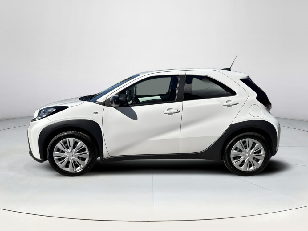 Toyota Aygo X 1.0 VVT-i MT Play tot 10 jaar Fabrieksgarantie | Achteruitrijcamera | Apple carplay |
