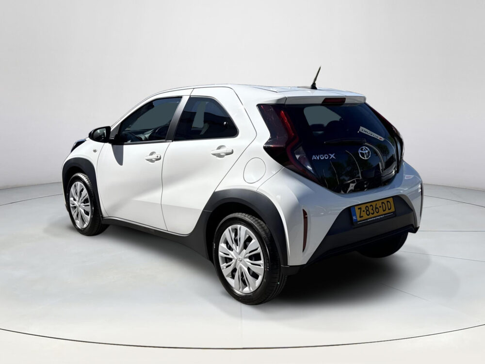 Toyota Aygo X 1.0 VVT-i MT Play tot 10 jaar Fabrieksgarantie | Achteruitrijcamera | Apple carplay |