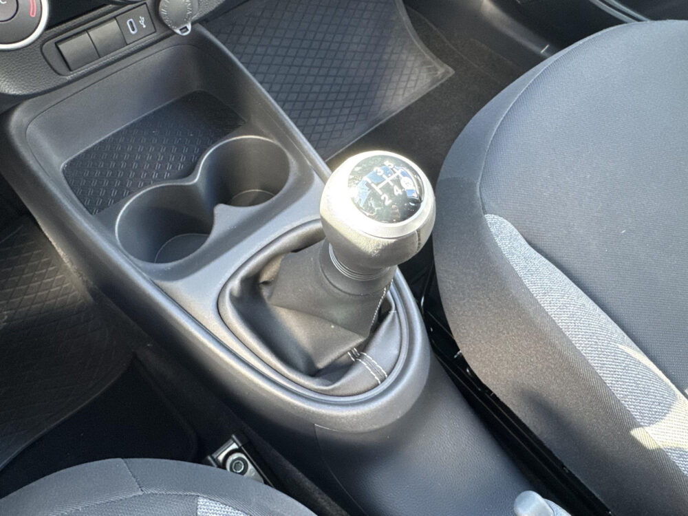 Toyota Aygo X 1.0 VVT-i MT Play tot 10 jaar Fabrieksgarantie | Achteruitrijcamera | Apple carplay |