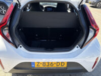 Toyota Aygo X 1.0 VVT-i MT Play tot 10 jaar Fabrieksgarantie | Achteruitrijcamera | Apple carplay |