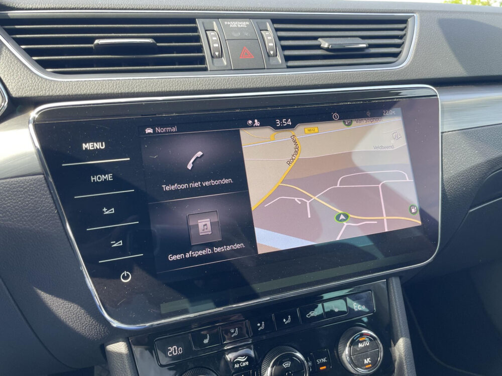 Skoda Superb 1.4 TSI iV Business Edition | Stoel stuur verwarming | Elektrische klep |
