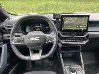 Dacia Duster 1.6 Hybrid 140 Extreme | Dodehoek detectie | Achteruitrijcamera | Applecarplay |