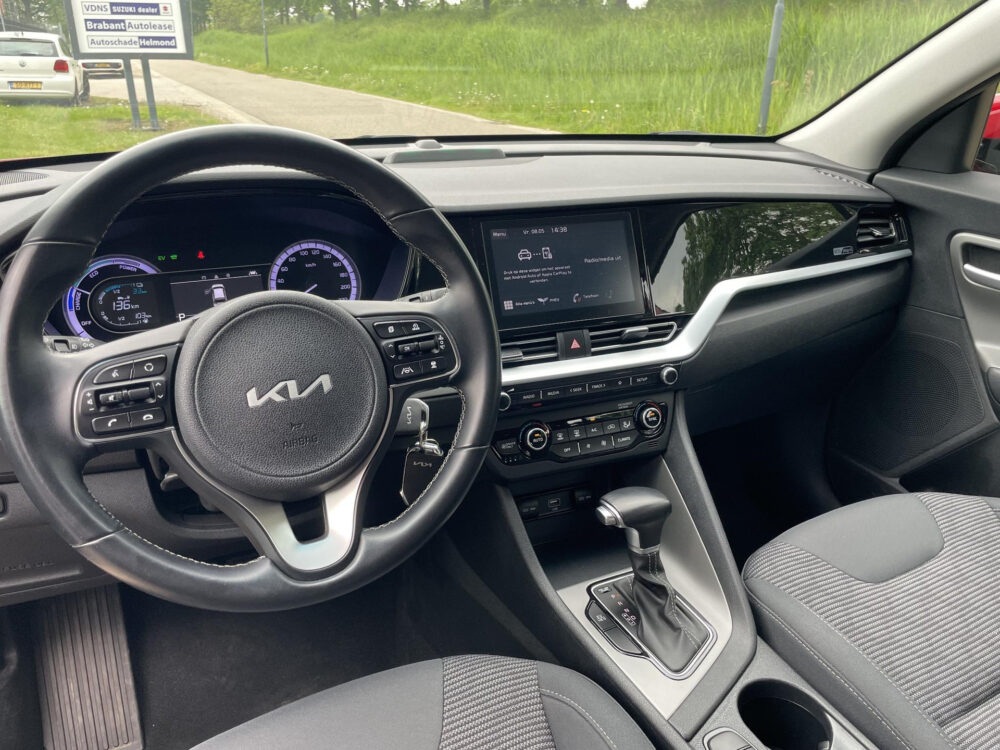 Kia Niro 1.6 GDi PHEV DynamicPlusLine | Camera | | BTW ! !